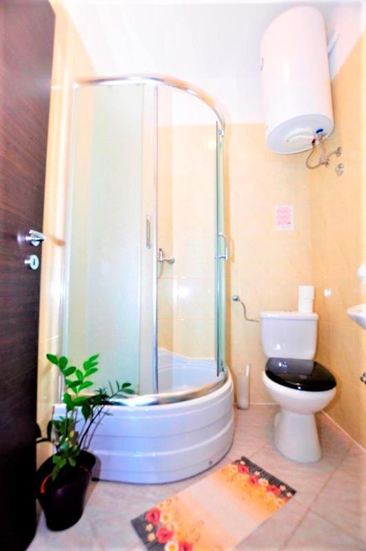 Marinovi Dvori Appartement Slatine Buitenkant foto