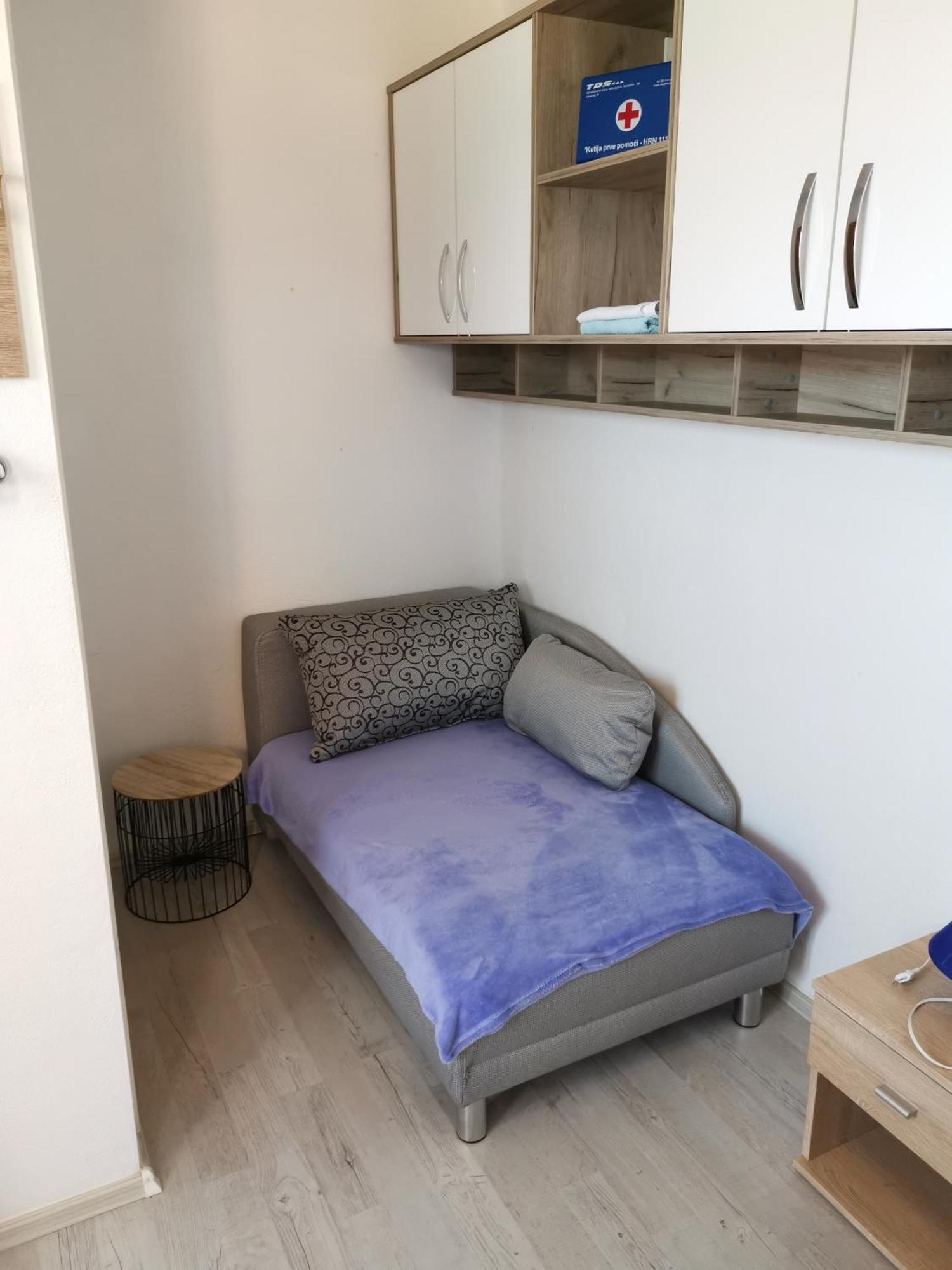 Marinovi Dvori Appartement Slatine Buitenkant foto